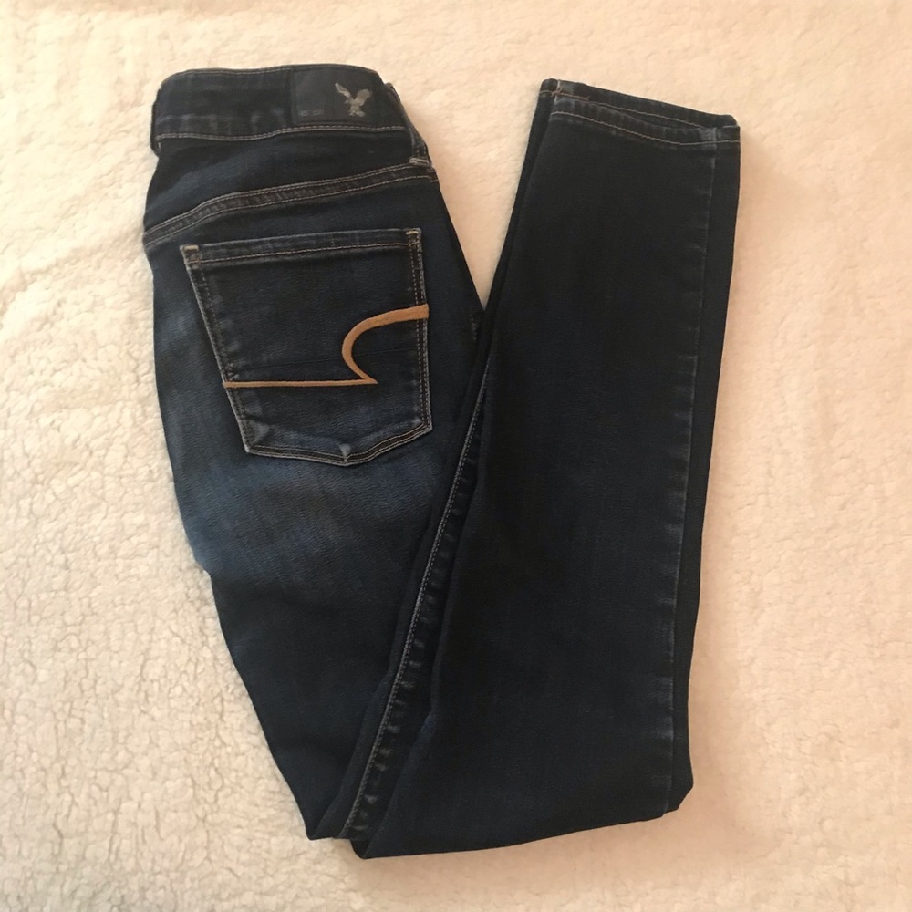 American Eagle skinny jeans contrast stitching